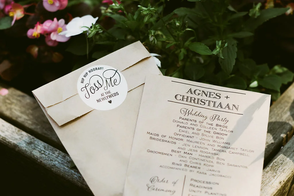  Don’t miss these beautiful eco-friendly wedding programs 